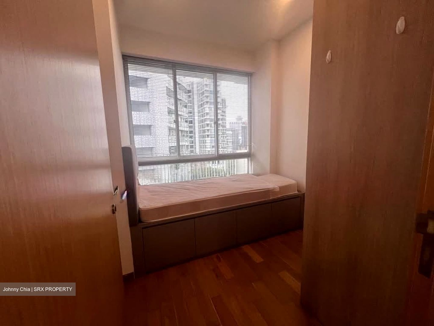 The Peak @ Cairnhill II (D9), Apartment #558759051